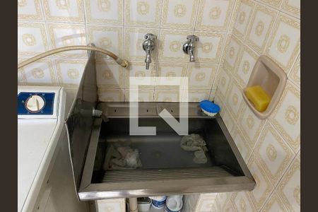 Casa à venda com 100m², 2 quartos e 1 vagaÁrea de Serviço