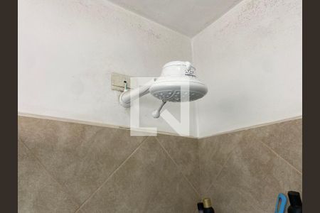 Casa à venda com 100m², 2 quartos e 1 vagaBanheiro