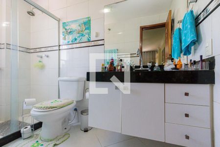 Apartamento à venda com 161m², 3 quartos e 1 vaga Apartamento à venda com 161m², 3 quartos e 1 vagaBanheiro da Suíte