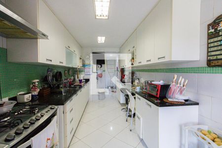 Apartamento à venda com 161m², 3 quartos e 1 vaga Apartamento à venda com 161m², 3 quartos e 1 vagaCozinha