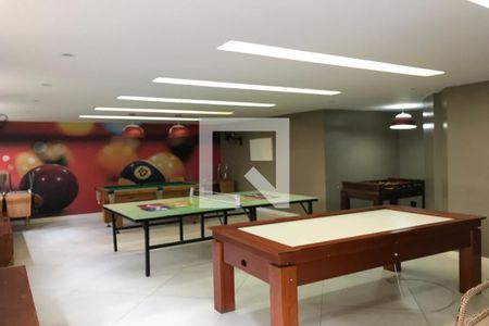 Apartamento para alugar com 73m², 3 quartos e 1 vagaÁrea comum