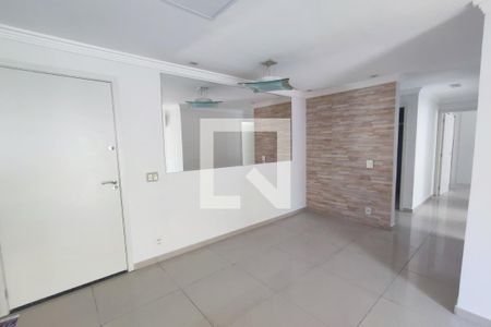 Sala de apartamento para alugar com 3 quartos, 73m² em Taquara, Rio de Janeiro