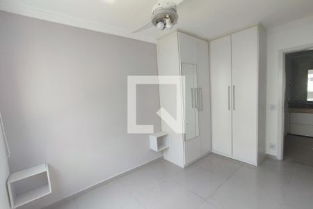 Quarto 1 de apartamento para alugar com 3 quartos, 73m² em Taquara, Rio de Janeiro