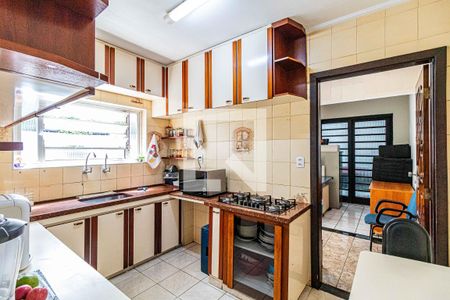 Casa à venda com 258m², 3 quartos e 2 vagas Casa à venda com 258m², 3 quartos e 2 vagasCozinha