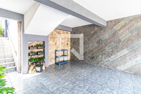 Casa à venda com 258m², 3 quartos e 2 vagas Casa à venda com 258m², 3 quartos e 2 vagasGaragem