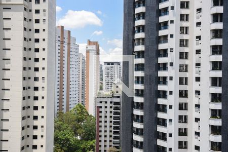 Apartamento à venda com 211m², 3 quartos e 3 vagasVista da Suíte 3