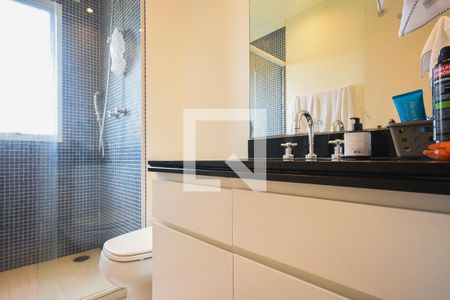 Apartamento à venda com 211m², 3 quartos e 3 vagasBanheiro Suíte 2