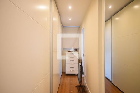 Apartamento à venda com 211m², 3 quartos e 3 vagasArmário da Suíte 3