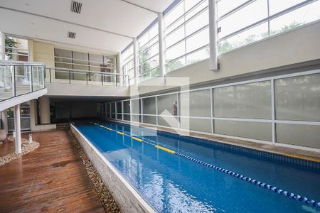 Apartamento à venda com 211m², 3 quartos e 3 vagasPiscina 2