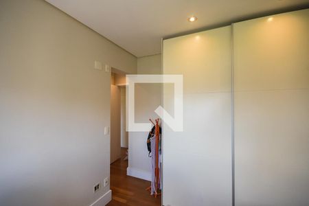 Apartamento à venda com 211m², 3 quartos e 3 vagasSuíte 2