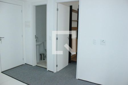 Sala de apartamento para alugar com 1 quarto, 27m² em Vila das Bandeiras, Guarulhos