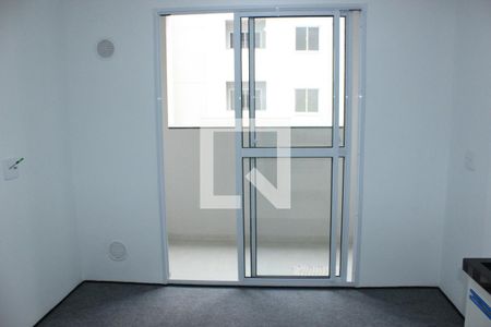 Sala de apartamento para alugar com 1 quarto, 27m² em Vila das Bandeiras, Guarulhos