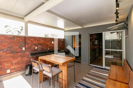 Apartamento para alugar com 65m², 1 quarto e 1 vagaVaranda