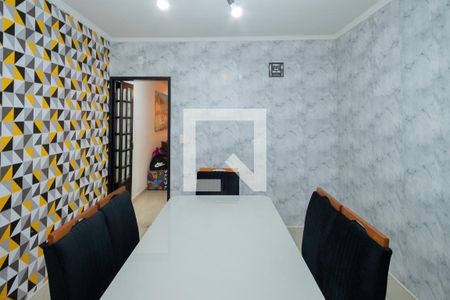 Casa à venda com 127m², 3 quartos e 2 vagas Casa à venda com 127m², 3 quartos e 2 vagasSala de Jantar