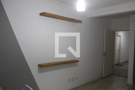 Sala de apartamento para alugar com 2 quartos, 44m² em Cohab A, Gravataí