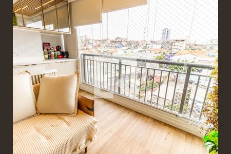 Apartamento para alugar com 46m², 2 quartos e 1 vaga Apartamento para alugar com 46m², 2 quartos e 1 vagaSala, Varanda e Cozinha