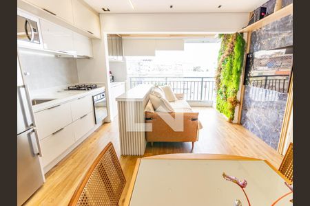 Apartamento para alugar com 46m², 2 quartos e 1 vaga Apartamento para alugar com 46m², 2 quartos e 1 vagaSala, Varanda e Cozinha