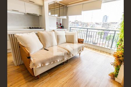 Apartamento para alugar com 46m², 2 quartos e 1 vaga Apartamento para alugar com 46m², 2 quartos e 1 vagaSala, Varanda e Cozinha