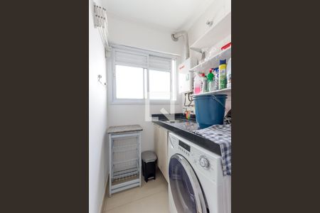 Apartamento à venda com 71m², 2 quartos e 1 vaga Apartamento à venda com 71m², 2 quartos e 1 vagaÁrea de Serviço