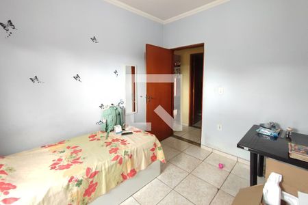 Quarto 1 de casa à venda com 3 quartos, 326m² em Vila Lourdes, Campinas