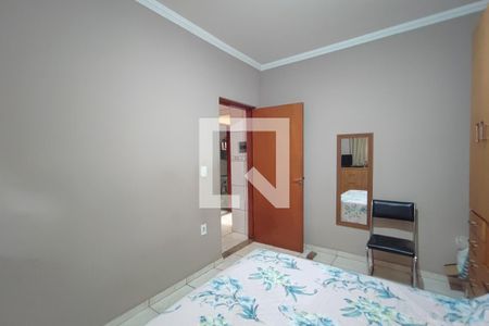 Quarto 2 de casa à venda com 3 quartos, 326m² em Vila Lourdes, Campinas