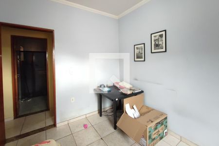 Quarto 1 de casa à venda com 3 quartos, 326m² em Vila Lourdes, Campinas