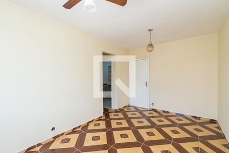 Sala de apartamento para alugar com 3 quartos, 70m² em Olaria, Rio de Janeiro