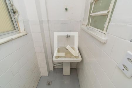 Apartamento para alugar com 70m², 3 quartos e 1 vagaÁrea de Serviço