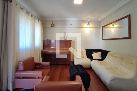 Sala de Estar de apartamento à venda com 3 quartos, 160m² em Cambuí, Campinas