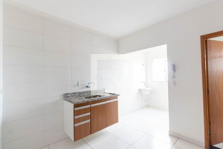 Apartamento à venda com 42m², 2 quartos e sem vaga Apartamento à venda com 42m², 2 quartos e sem vagaCozinha