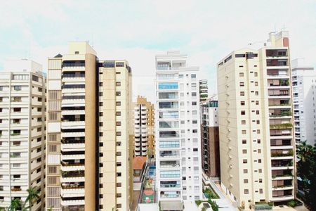 Vista da Varanda de apartamento à venda com 2 quartos, 130m² em Cambuí, Campinas