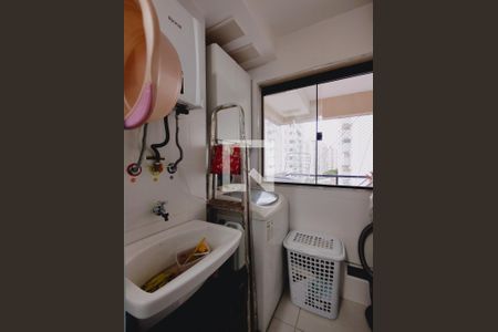 Apartamento à venda com 79m², 3 quartos e 1 vagaÁrea de Serviço