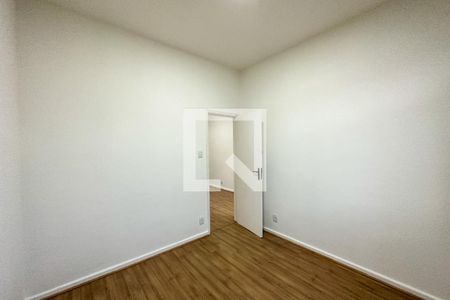 Quarto 01 de apartamento para alugar com 2 quartos, 70m² em Copacabana, Rio de Janeiro