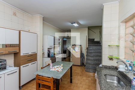 Casa à venda com 160m², 3 quartos e 3 vagasCozinha