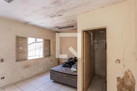 Casa à venda com 160m², 3 quartos e 3 vagasSuite - edícula