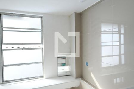 Apartamento à venda com 100m², 2 quartos e 1 vagaÁrea de Serviço