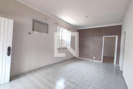 Sala de casa para alugar com 2 quartos, 130m² em Taquara, Rio de Janeiro