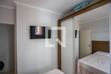 Quarto 1 de apartamento para alugar com 2 quartos, 42m² em Jardim Canhema, Diadema
