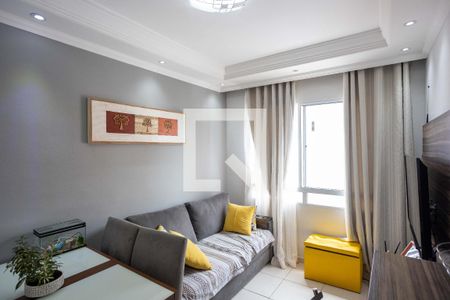 Sala de apartamento para alugar com 2 quartos, 42m² em Jardim Canhema, Diadema