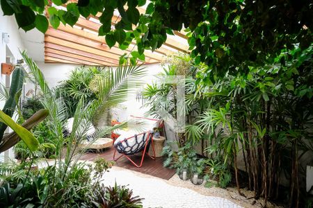 Casa à venda com 340m², 3 quartos e 3 vagasQuintal