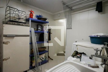 Casa à venda com 340m², 3 quartos e 3 vagasÁrea de Serviço