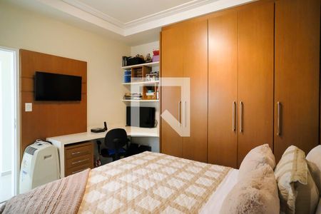 Casa à venda com 340m², 3 quartos e 3 vagasSuíte 3