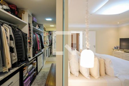 Closet da Suíte 1 de casa à venda com 3 quartos, 340m² em Santa Paula, São Caetano do Sul