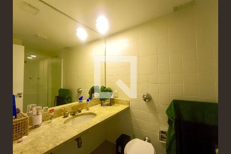 Apartamento à venda com 180m², 4 quartos e 1 vagaBanheiro social