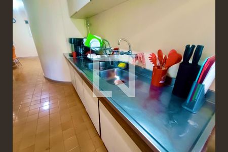 Apartamento à venda com 180m², 4 quartos e 1 vagaCopa / Cozinha