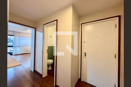 Hall de entrada de apartamento à venda com 4 quartos, 180m² em Gávea, Rio de Janeiro