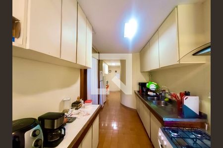 Apartamento à venda com 180m², 4 quartos e 1 vagaCopa / Cozinha