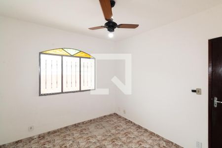 Quarto 1 de casa para alugar com 2 quartos, 110m² em Campo Grande, Rio de Janeiro