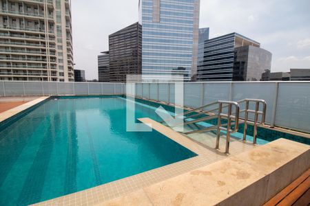 Studio à venda com 33m², 1 quarto e 1 vagaÁrea comum - Piscina