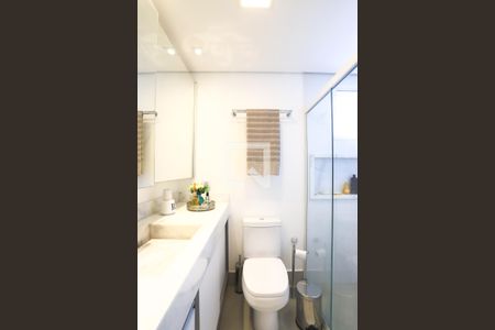 Apartamento à venda com 100m², 3 quartos e 2 vagas Apartamento à venda com 100m², 3 quartos e 2 vagasBanheiro